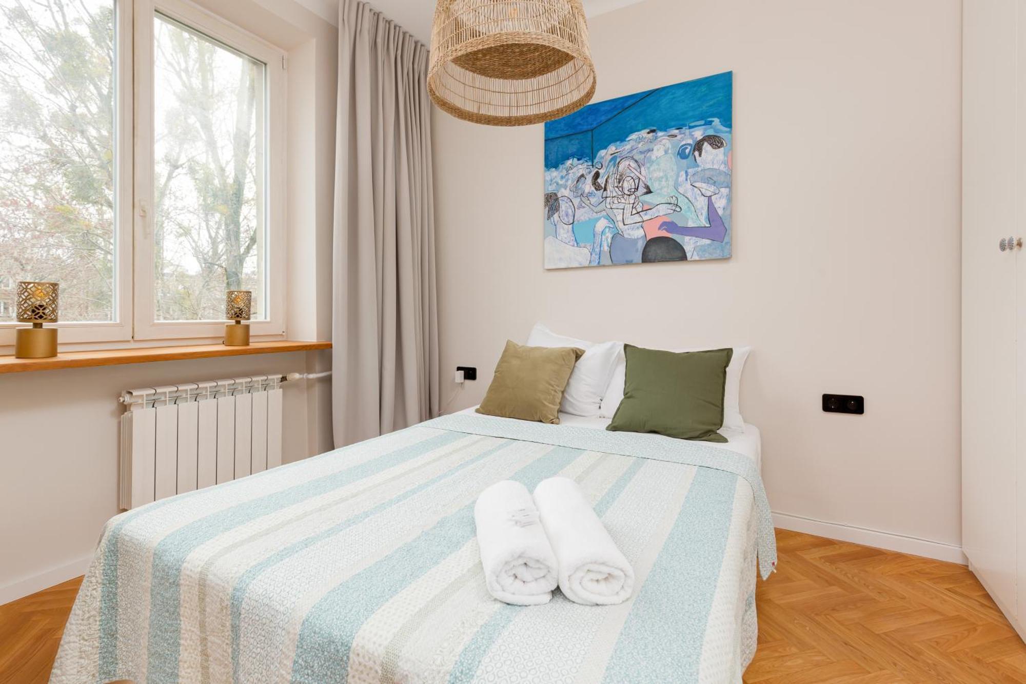 Apartment Warsaw Wiktorska By Noclegi Renters Varsóvia Exterior foto